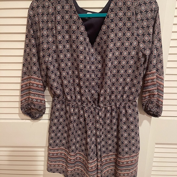 Women’s Long Sleeve Romper - Picture 1 of 3